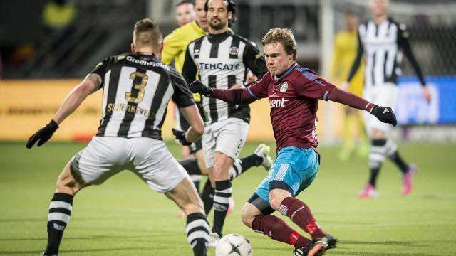 就要承担责 就要承担责