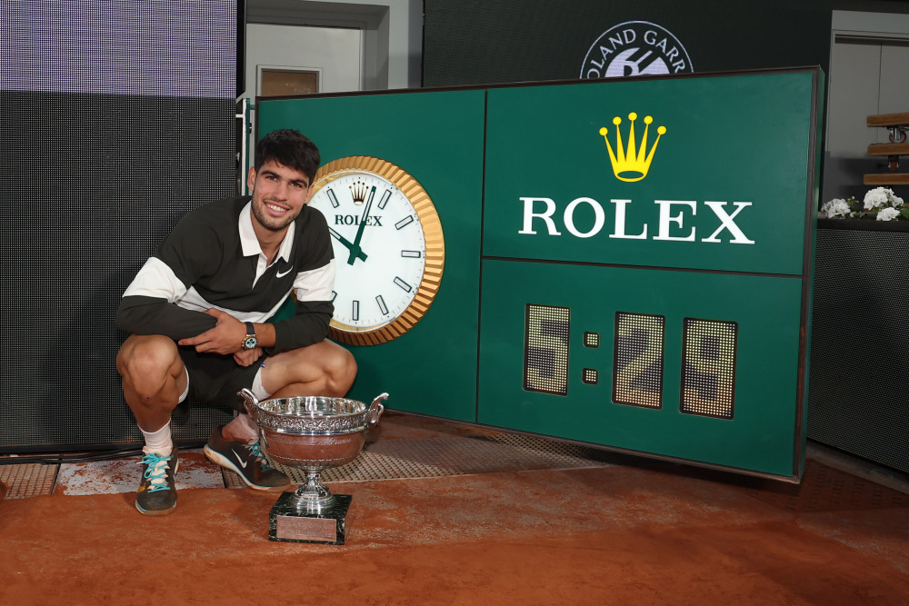 无论是硬地 无论是硬地